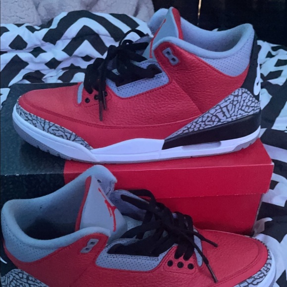 Jordan 3 unite red retro